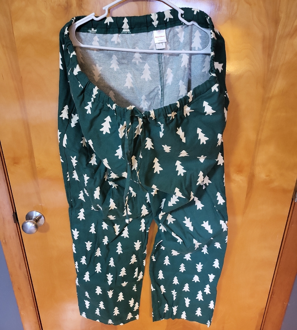Hanna Andersson Green and White Tree Print Sweats. New Without Tags. Mens XXL